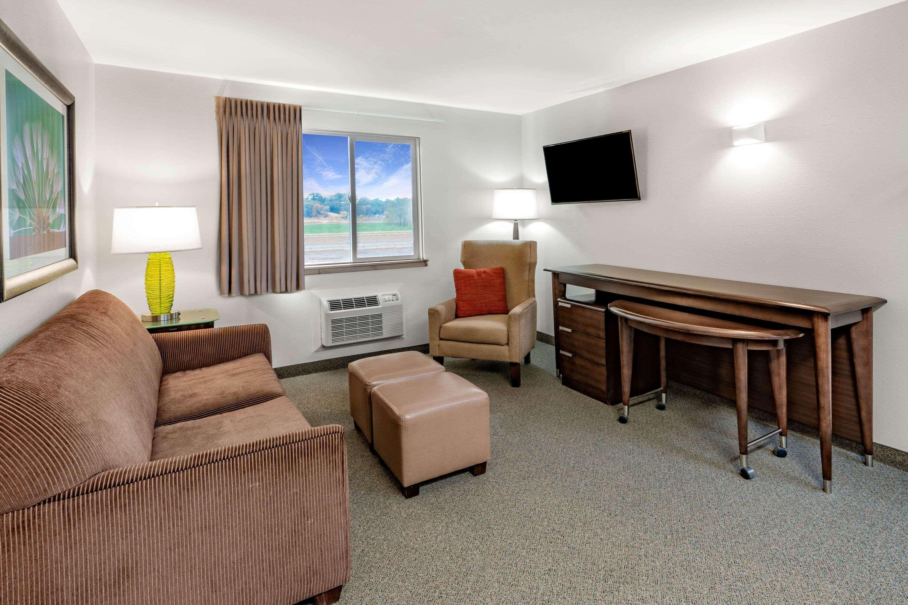 Travelodge By Wyndham Lovell Bighorns Exterior foto